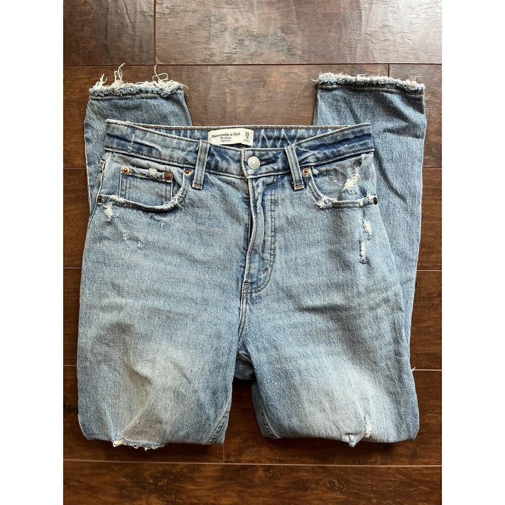 Abercrombie And Fitch The Skinny High Rise Curve Love Distressed 25/0s